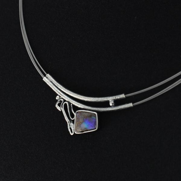 Collier mit Opal